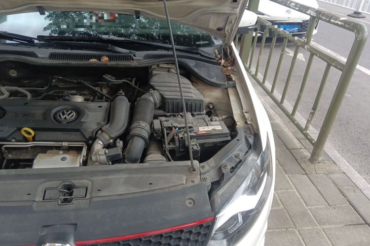 Used Volkswagen Polo 2012 1.4TSI GTI Engine Bay Left