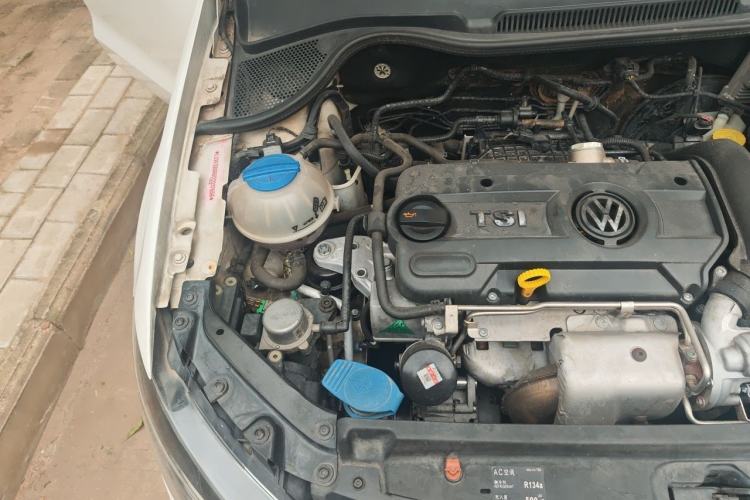 Used Volkswagen Polo 2012 1.4TSI GTI Engine Bay Right