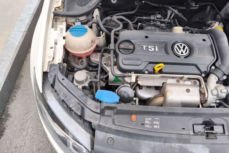 Used Volkswagen Polo 2012 1.4TSI GTI Engine Bay Right