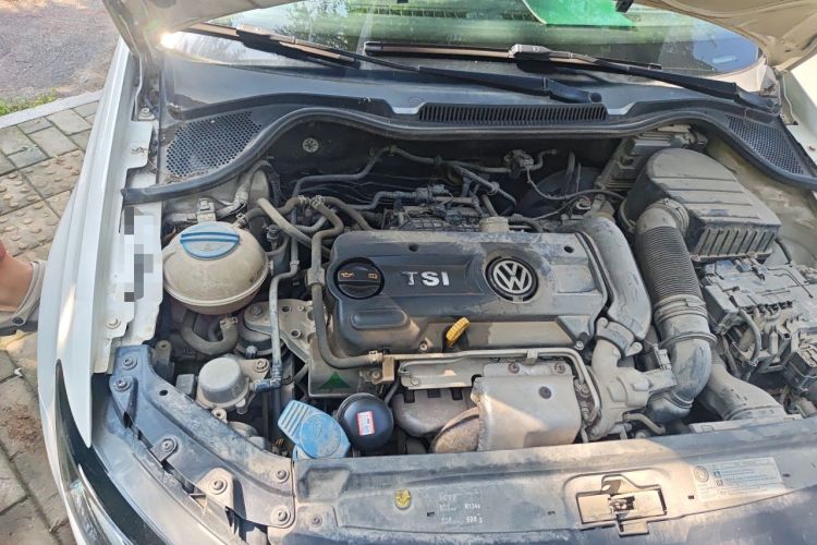 Used Volkswagen Polo 2012 1.4TSI GTI Engine Bay Right