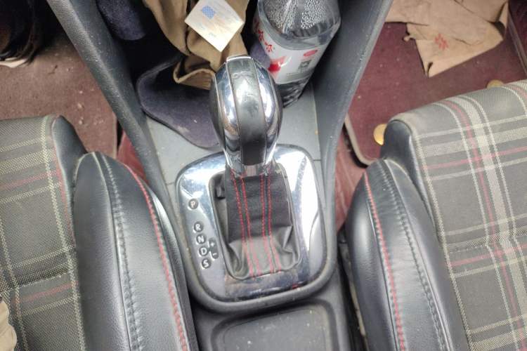 Used Volkswagen Polo 2012 1.4TSI GTI Gear Lever