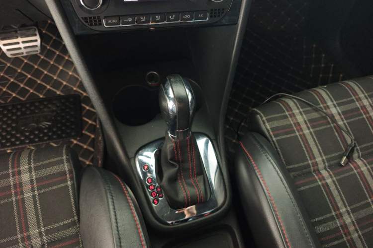 Used Volkswagen Polo 2012 1.4TSI GTI Gear Lever