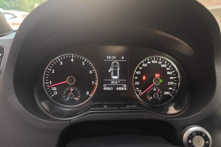 Used Volkswagen Polo 2012 1.4TSI GTI Instrument Cluster