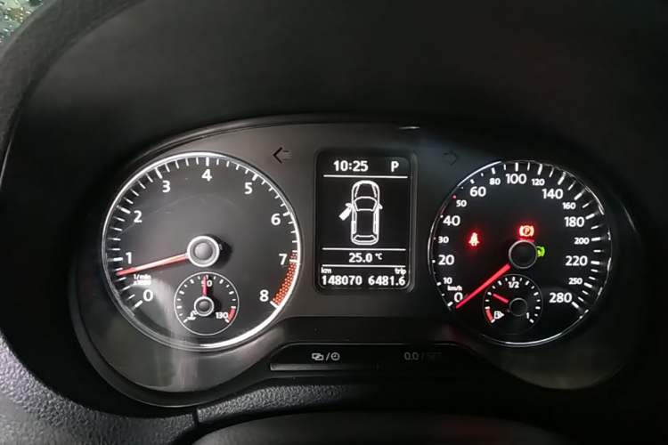Used Volkswagen Polo 2012 1.4TSI GTI Instrument Cluster
