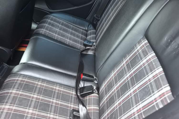 Used Volkswagen Polo 2012 1.4TSI GTI Interior 1