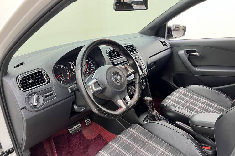 Used Volkswagen Polo 2012 1.4TSI GTI Interior 2