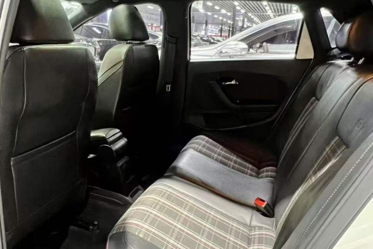 Used Volkswagen Polo 2012 1.4TSI GTI Interior 3