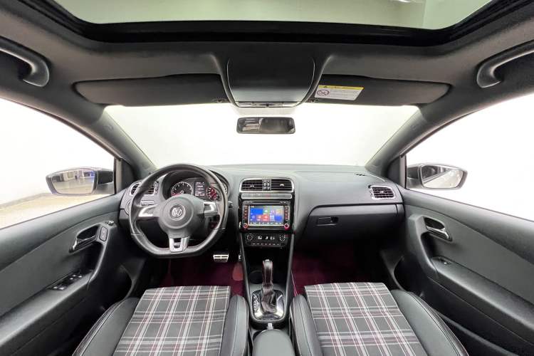 Used Volkswagen Polo 2012 1.4TSI GTI Interior 5