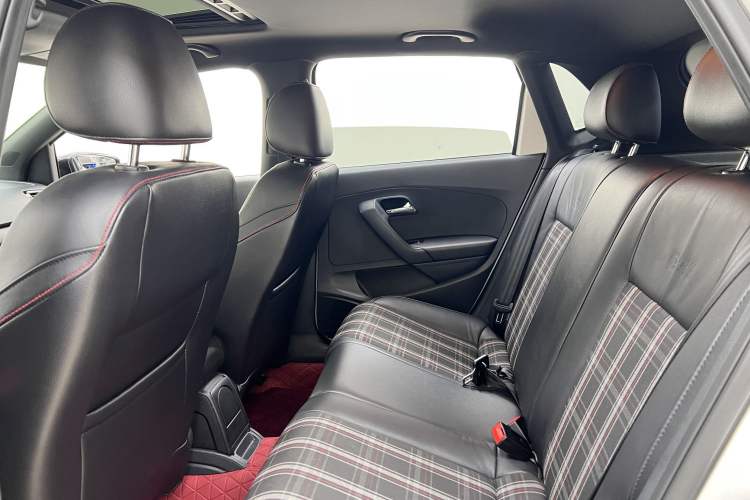 Used Volkswagen Polo 2012 1.4TSI GTI Interior 6