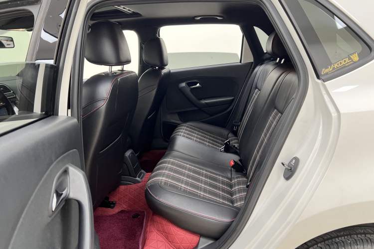 Used Volkswagen Polo 2012 1.4TSI GTI Interior 7