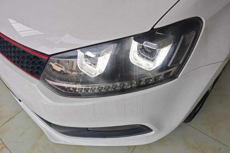 Used Volkswagen Polo 2012 1.4TSI GTI Left Front Headlight