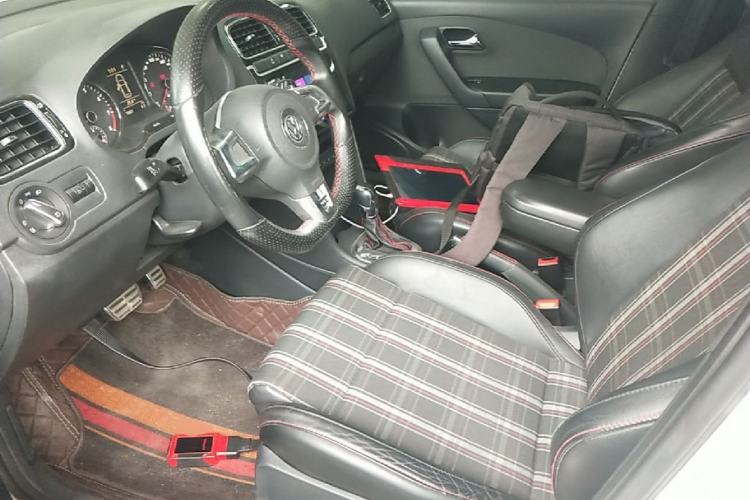 Used Volkswagen Polo 2012 1.4TSI GTI Left Front Seat
