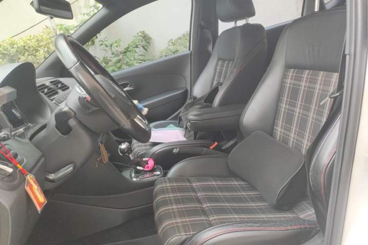 Used Volkswagen Polo 2012 1.4TSI GTI Left Front Seat
