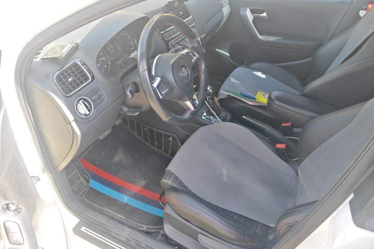 Used Volkswagen Polo 2012 1.4TSI GTI Left Front Seat
