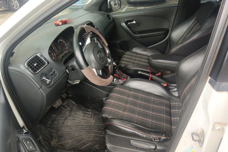 Used Volkswagen Polo 2012 1.4TSI GTI Left Front Seat