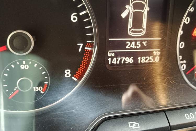 Used Volkswagen Polo 2012 1.4TSI GTI Odometer Close Up