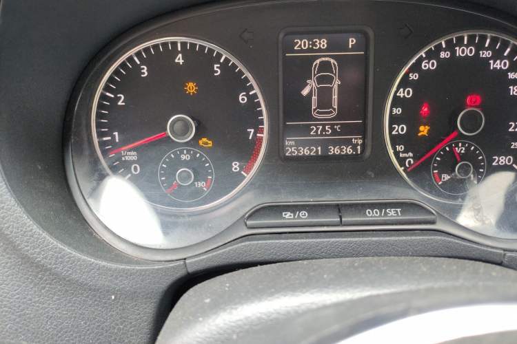 Used Volkswagen Polo 2012 1.4TSI GTI Odometer Close Up