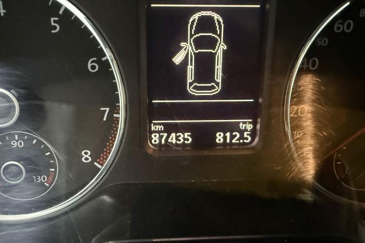 Used Volkswagen Polo 2012 1.4TSI GTI Odometer Close Up