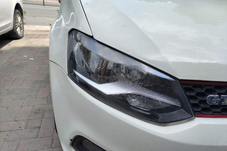 Used Volkswagen Polo 2012 1.4TSI GTI Right Front Headlight