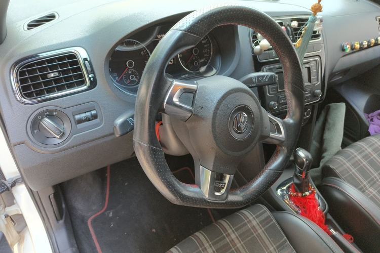 Used Volkswagen Polo 2012 1.4TSI GTI Steering Wheel