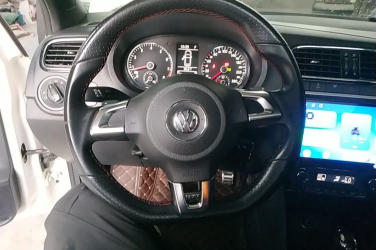 Used Volkswagen Polo 2012 1.4TSI GTI Steering Wheel