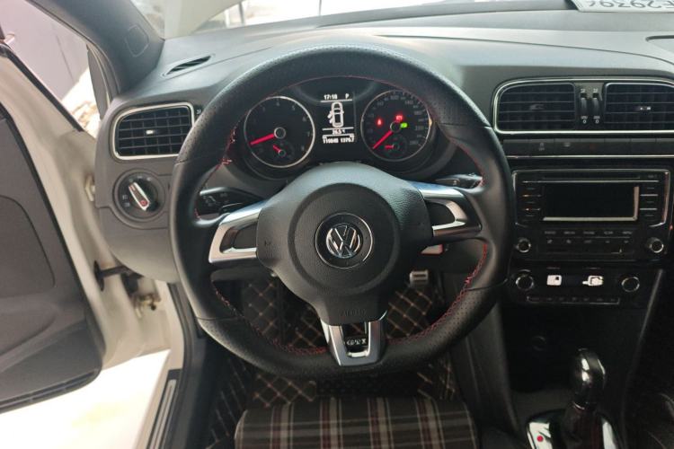 Used Volkswagen Polo 2012 1.4TSI GTI Steering Wheel