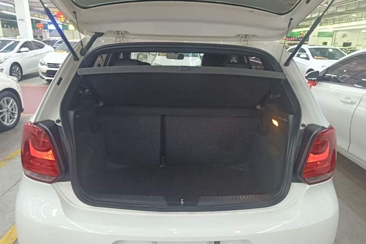 Used Volkswagen Polo 2012 1.4TSI GTI Trunk
