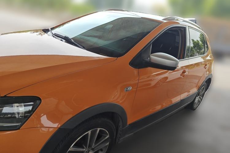 Used Volkswagen Polo 2012 1.6L Cross Polo Automatic Transmission Guazi used car, China used car export, Used car for sale, Used  cars, Cheapest cars for sale