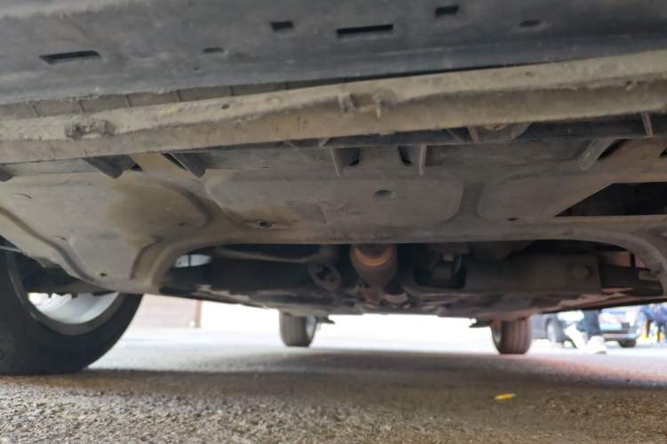 Used Volkswagen Polo 2012 1.6L Cross Polo MT Chassis Front