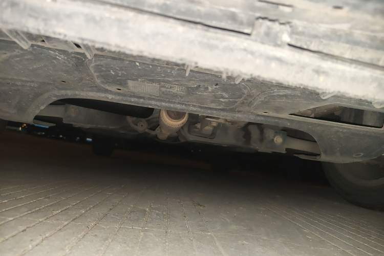 Used Volkswagen Polo 2012 1.6L Cross Polo MT Chassis Front