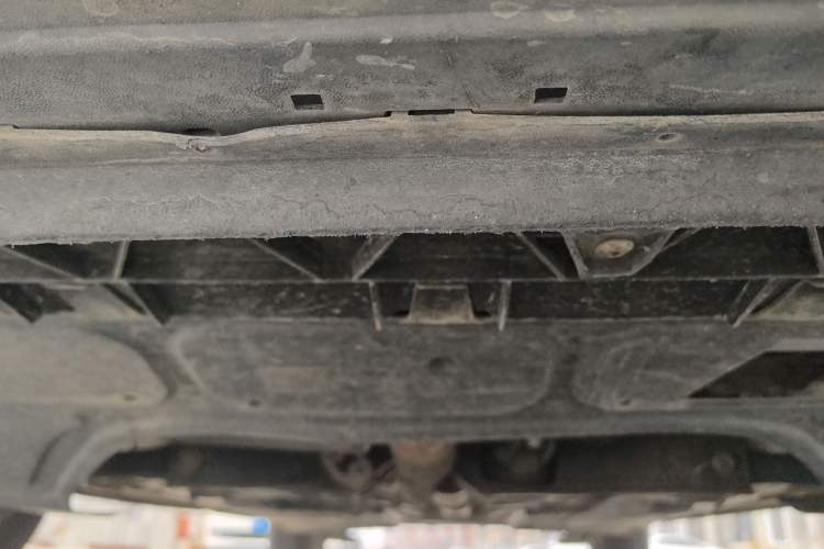 Used Volkswagen Polo 2012 1.6L Cross Polo MT Chassis Front
