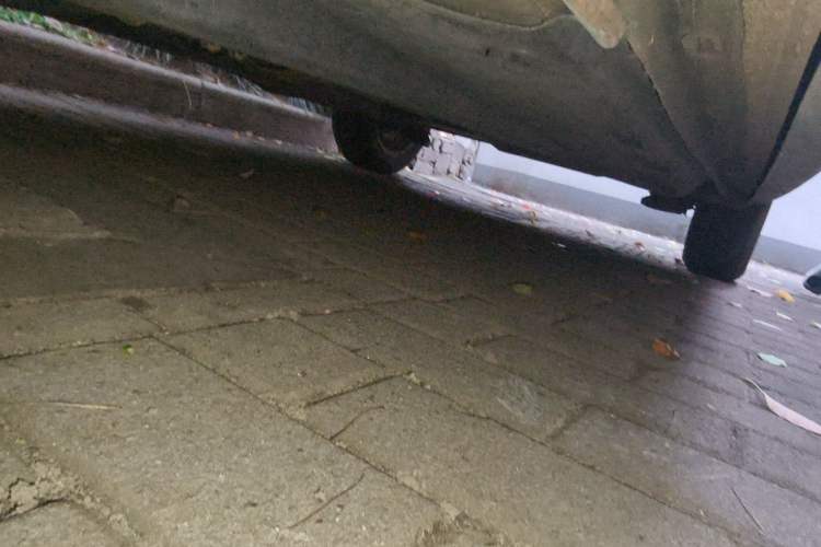 Used Volkswagen Polo 2012 1.6L Cross Polo Automatic Transmission Chassis Front Left