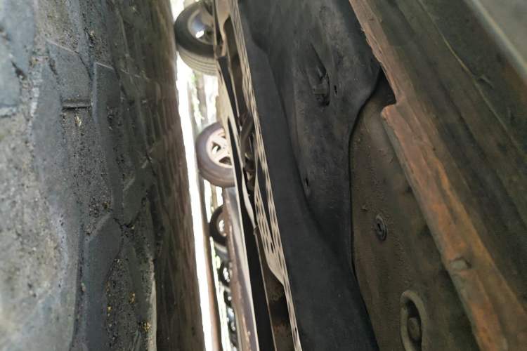Used Volkswagen Polo 2012 1.6L Cross Polo Automatic Transmission Chassis Front Right