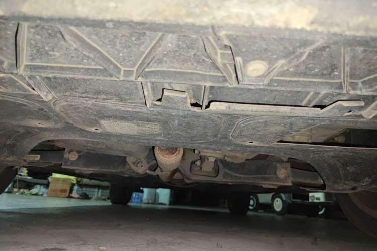 Used Volkswagen Polo 2012 1.6L Cross Polo MT Chassis Front