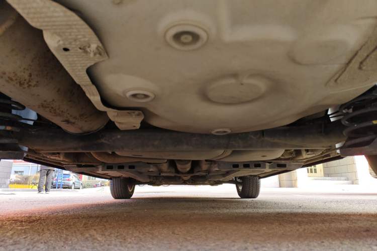 Used Volkswagen Polo 2012 1.6L Cross Polo MT Chassis Rear