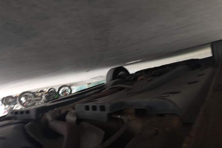 Used Volkswagen Polo 2012 1.6L Cross Polo Automatic Transmission Chassis Rear Left