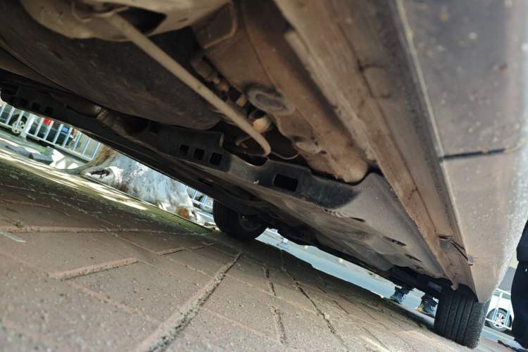 Used Volkswagen Polo 2012 1.6L Cross Polo Automatic Transmission Chassis Rear Right