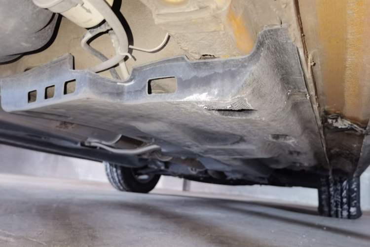 Used Volkswagen Polo 2012 1.6L Cross Polo Automatic Transmission Chassis Rear Right