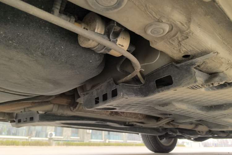 Used Volkswagen Polo 2012 1.6L Cross Polo MT Chassis Rear Right