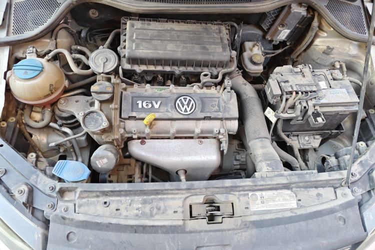 Used Volkswagen Polo 2012 1.6L Cross Polo MT Engine Bay