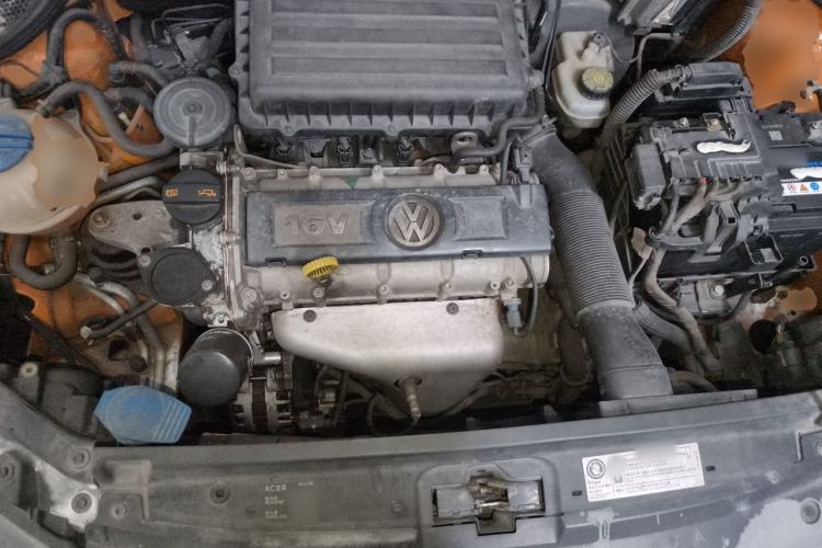 Used Volkswagen Polo 2012 1.6L Cross Polo Automatic Transmission Engine Bay