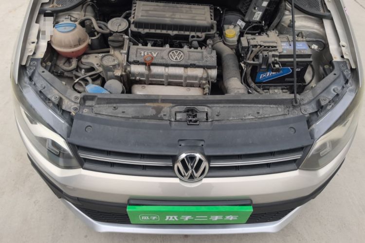 Used Volkswagen Polo 2012 1.6L Cross Polo MT Engine Bay