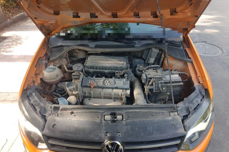 Used Volkswagen Polo 2012 1.6L Cross Polo Automatic Transmission Engine Bay