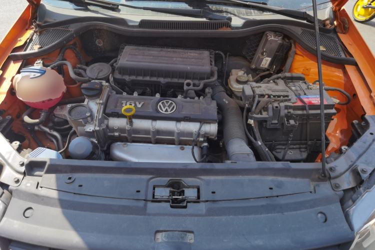 Used Volkswagen Polo 2012 1.6L Cross Polo Automatic Transmission Engine Bay