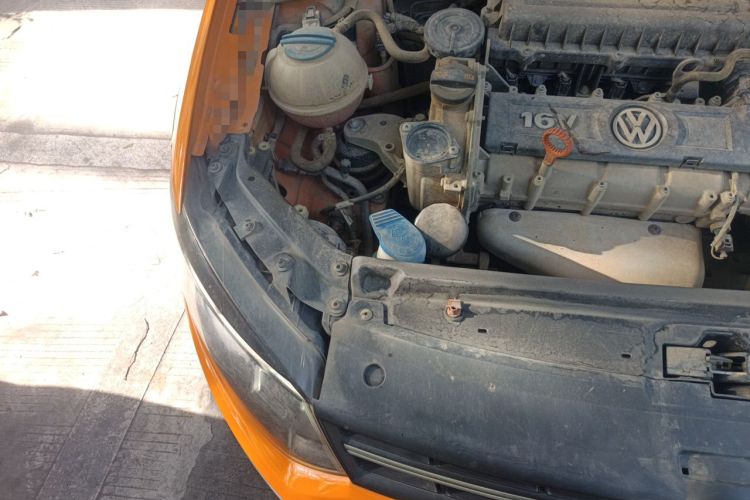 Used Volkswagen Polo 2012 1.6L Cross Polo Automatic Transmission Engine Bay Right
