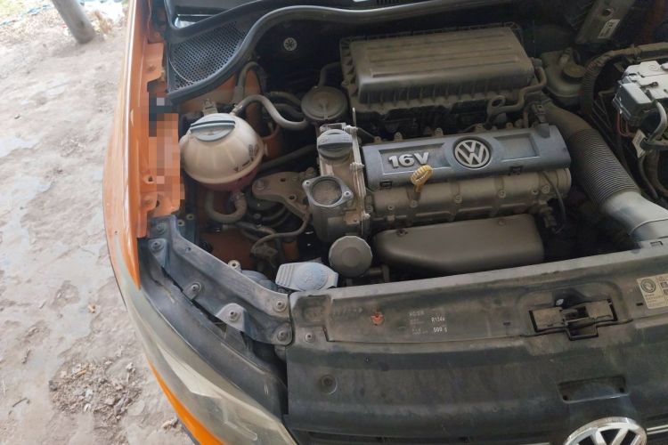 Used Volkswagen Polo 2012 1.6L Cross Polo Automatic Transmission Engine Bay Right