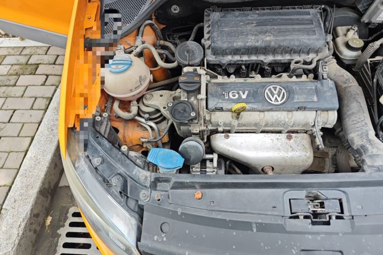 Used Volkswagen Polo 2012 1.6L Cross Polo Automatic Transmission Engine Bay Right