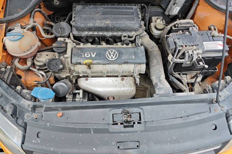 Used Volkswagen Polo 2012 1.6L Cross Polo Automatic Transmission Engine Bay