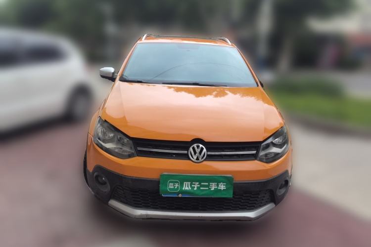 Used Volkswagen Polo 2012 1.6L Cross Polo MT Front
