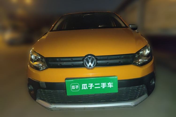 Used Volkswagen Polo 2012 1.6L Cross Polo MT Front